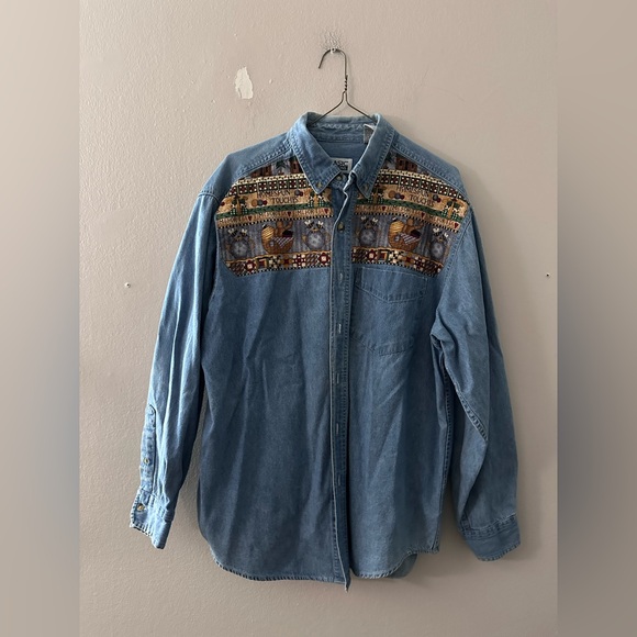 Basic Editions Tops - Vintage Basic Editions Blue Button Down Shirt with Pattern (Bear with Honey)